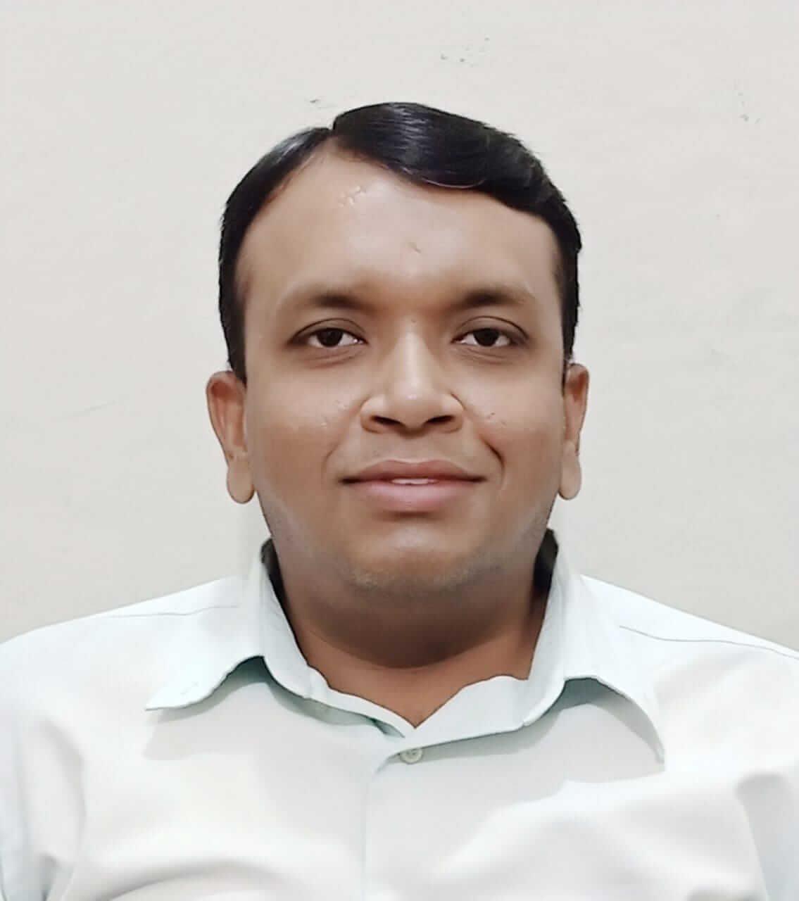 Dr. Waqas Hussain