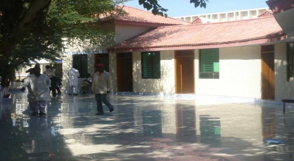 IqbalYaadClinic